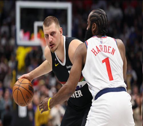 快船客场惨败掘金近20战16胜4负!约基奇31分12板率队4人得分20+