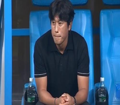 19輪僅首發5次！于根偉得意弟子慘遭徐正源冷落，淪為中超邊緣人