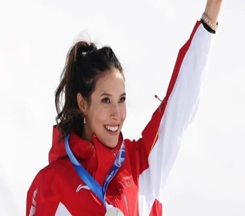 兩位奧運冠軍，又又又一起拿牌了