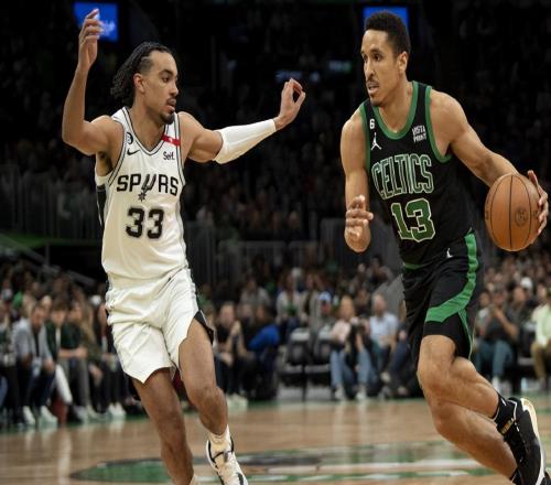 2次打出巔峰，卻2次錯(cuò)失冠軍，整個(gè)NBA，誰(shuí)有我可憐