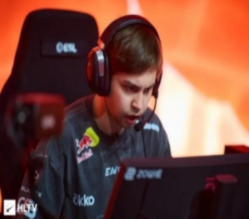 sh1ro談Spirit為何難打Falcons：說實話，現在我真xx不知道