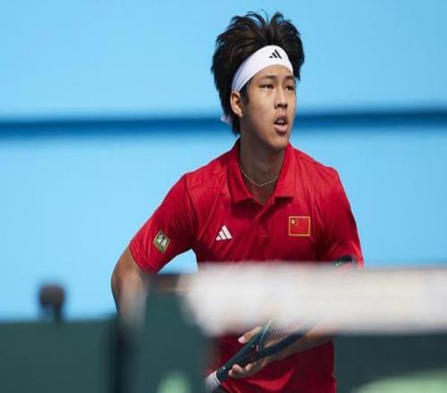 决胜盘落后顽强逆转！奇纳四进挑战赛决赛终夺冠，迎生涯新突破