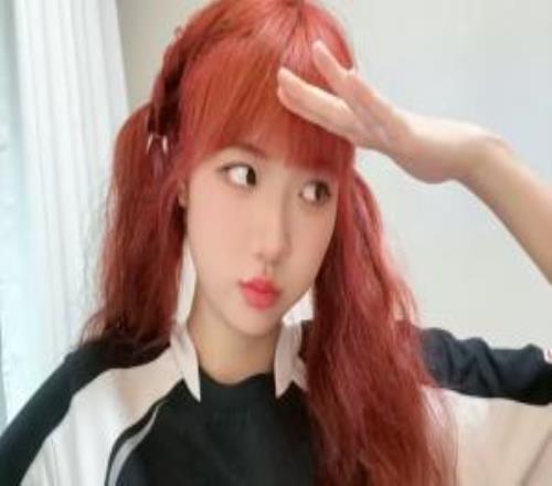 前LPL解说Mage回应与Sask恋情：本来想结婚后再跟大家说谈的很认真