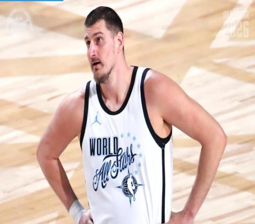 約基奇熱愛籃球言論引熱議!美媒曬近兩年全明星數據:5中2僅4分