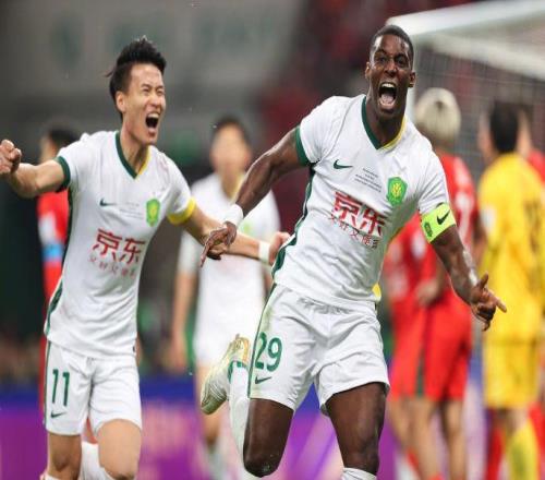 随着国安30河南,足协杯冠军诞生,产生3大不可思议,申花跌第3