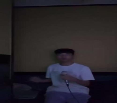 Doran拿下職業(yè)生涯首冠，賽后粉絲們在Doran唱歌視頻下方狂刷