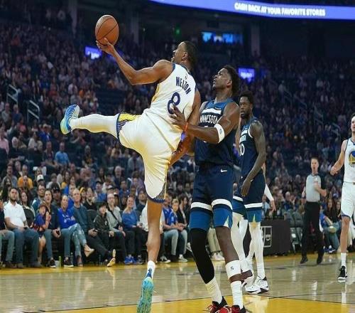 華子42+8+5森林狼送勇士4連敗波津加盟首次首發20分兩將傷退