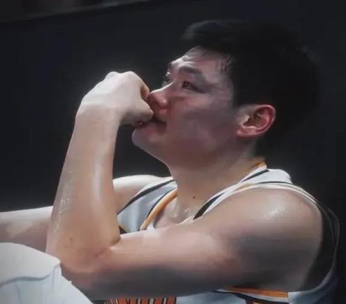 宣布了！3年重磅簽約！中國男籃又一頂薪先生