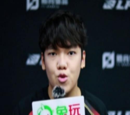 angel：SU7操作比YU7好Shanks是主動聯系我探店的