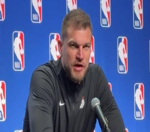 斯普利特：隊(duì)醫(yī)告訴我楊瀚森傷無大礙，所以才讓他重返比賽