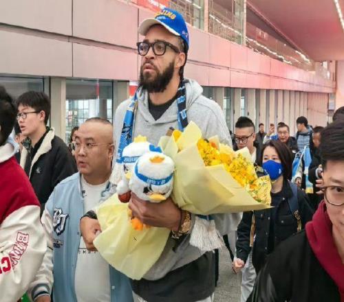 别对麦基期望太高只因北京阵中有一人，奥莫特就是前车之鉴