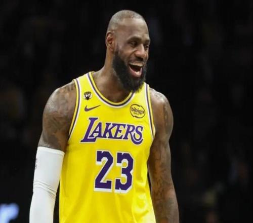 NBA最新排名!两队跟湖人争第五,西部第二收大礼,勇士连遭打击