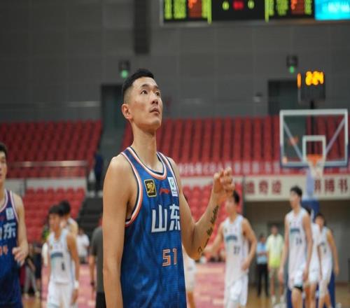 CBA夏季聯賽東營站山東男籃兩勝一負，陳林堅“小考”過關