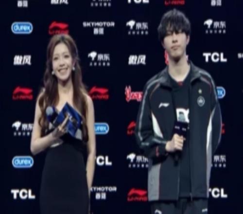 赛后采访ZDZ：第二把玩的有点喜羊羊比较搞笑