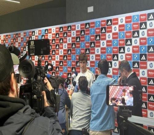 【現(xiàn)場】貢薩洛戴帽伯納烏嗨翻皇馬迎來酣暢大勝