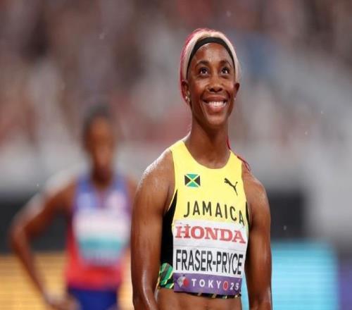 女子4x100米接力：美國隊41秒75奪冠，杰斐遜伍登加冕三金王