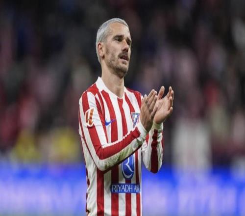 马竞球迷：格子留队是绝佳新闻，，，，，，，他是队中唯一真正会踢球的人