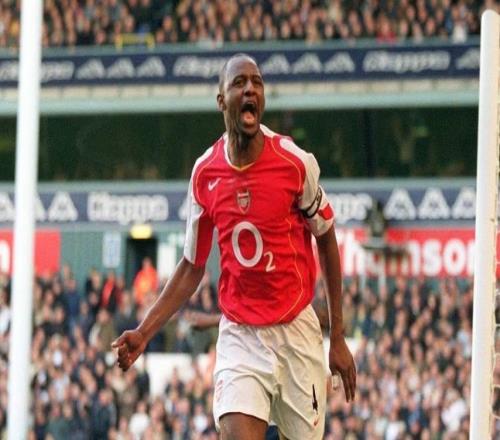 維埃拉：我效力的那支阿森納很團結也很謙遜，球員愿承擔責任