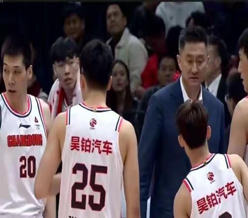 爆料CBA重要决定,新赛季要变天,辽宁队受打击,广东队要起飞