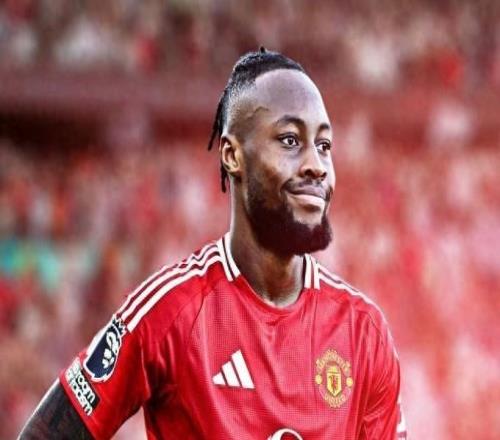 曼联距离争冠仅差两到三笔关键引援专家详解今夏补强蓝图