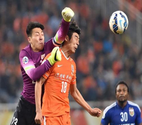 意外!本赛季中超还没正式开踢,韩鹏就帮助鲁能甩掉三个高薪包袱