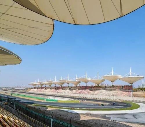 “顶流”来了，这座一线城市“猛踩油门”