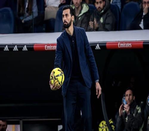 每体:皇马在过去34场比赛中已经使用了20种不同的防线组合