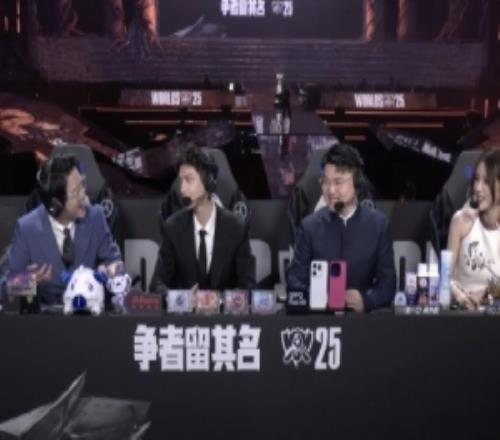 Uzi:下路对线很重要,我看KTban女警很不想给T1很强势的下路组