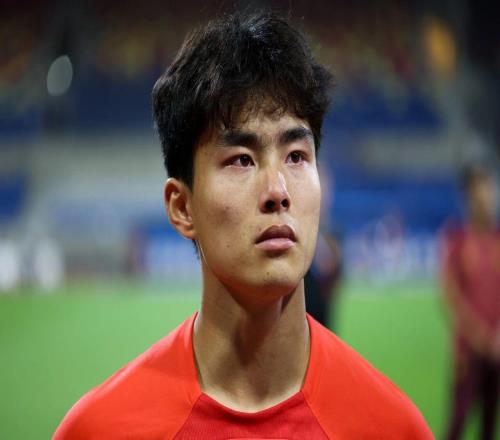 走仲裁拿自由身,球员拒绝被道德绑架!恒大无法为球员提供保障