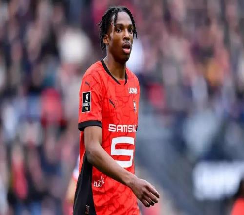 罗马诺:利物浦或切尔西将在这几天敲定雅凯,拜仁已出局