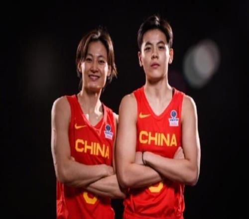 篮协又出一大昏招!场均0分入选全明星:女篮年度最荒唐闹剧