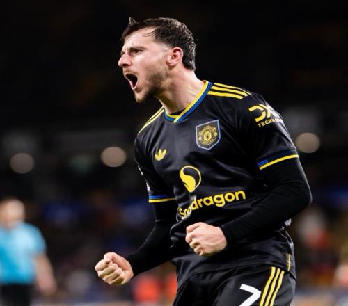 曼联41屠狼,狼队中计了,曼联不正经,每次领先都撩拨别人进攻