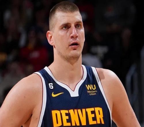 35分15板7助!就在今天,一项由字母哥保持的NBA纪录被约胖打破了