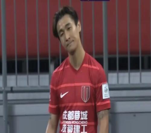 足協杯爆冷！河南43掀翻蓉城，徐正源安排2大外援，全部罰丟點球