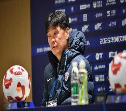 再见海牛曝李霄鹏将携蒿俊闵离队,或重返泰山兰克尔提前跑路