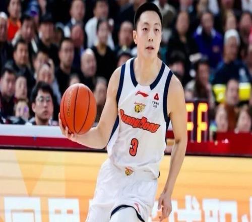 直接起飛，廣東隊狂勝四川，杜鋒收重大喜訊，終於不用下課