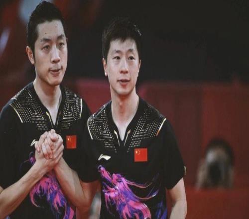 泪目！马龙许昕亮相成都助力国乒集训，王楚钦林诗栋再蜕变