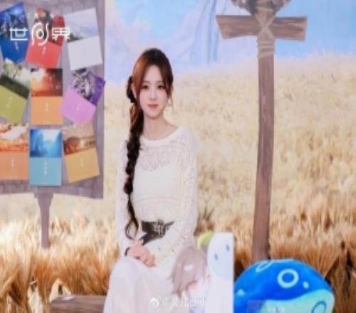 KPL主持灵儿晒照：稷下学院等你加入4月10日王者荣耀世界见！