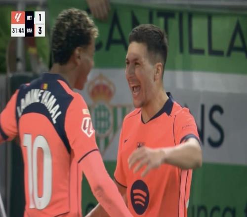 西甲赛场破门,巴尔德吉斩获巴萨生涯处子球