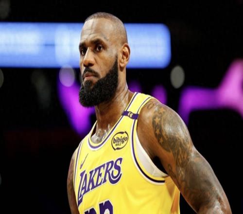 随着湖人17分惨败太阳,爵士赢火箭,快船5连败,NBA西部排行更新