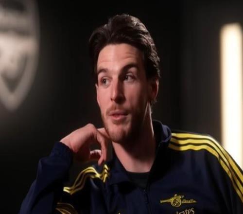 赖斯:苏比门迪在场上就是球队的大脑,思路清晰得不可思议