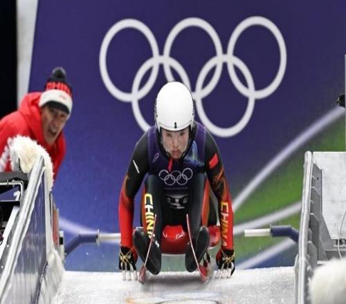 在雪橇的世界坐标中，听见中国的声音