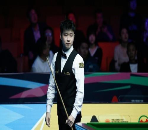 斯诺克国锦赛：赵心童63范争一，肖国栋出局，火箭小特晋级