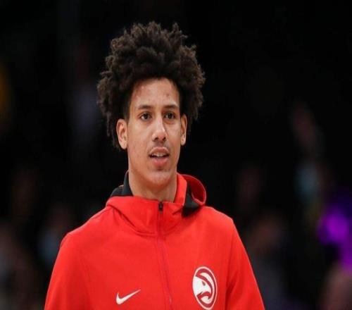 杰伦约翰逊:从“落跑少年”到新一代“鹰王”