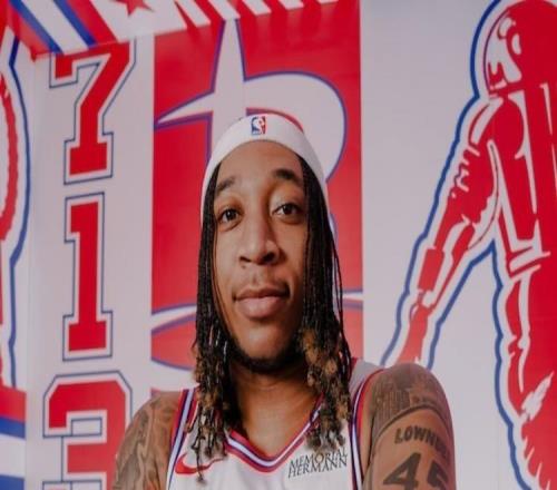 連續4場進輪換，4場0失誤！火箭隊第4控衛崛起，29歲射手連遭雪藏