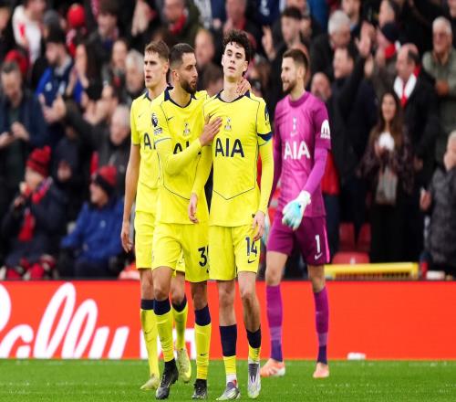 TA:创造力枯竭与中场失衡,热刺存在的问题远非换帅可解