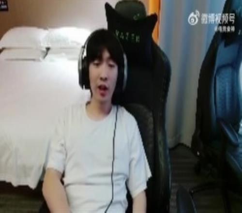 Cryin：LPL一阵上单会给Theshy！AD肯定是哥哥没悬念，哥哥还能再战五年！