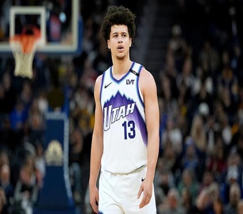 难得打出一场像样的表现,爵士后场新秀能否继续保持这样的水准