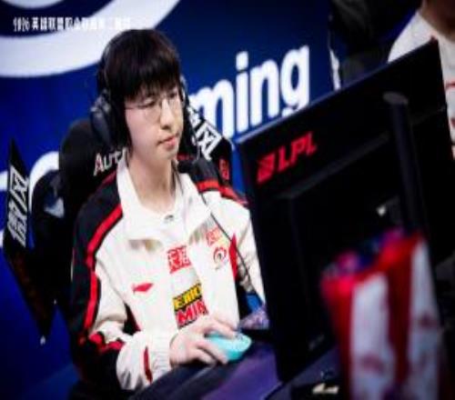 ELK更新微博:終於首勝了兄弟們很猛,輸多了自己玩的沒那麽自信