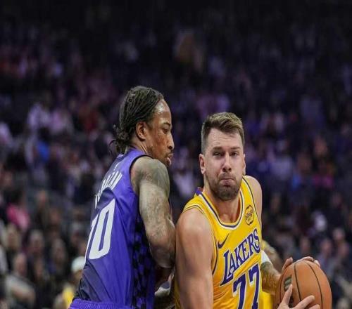 東契奇空砍42+7+8+4：末節4中1僅2分提前認輸黯然下場